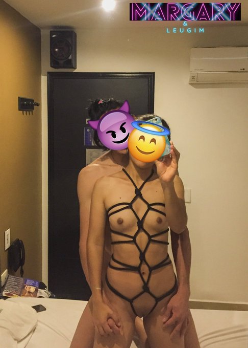 Hi, I'm Margary, you follow me on Fansly... There you can find:  📷 Funny photos 🥵 sexy clothes 🍑 Nudes ❤️&zwj;🔥