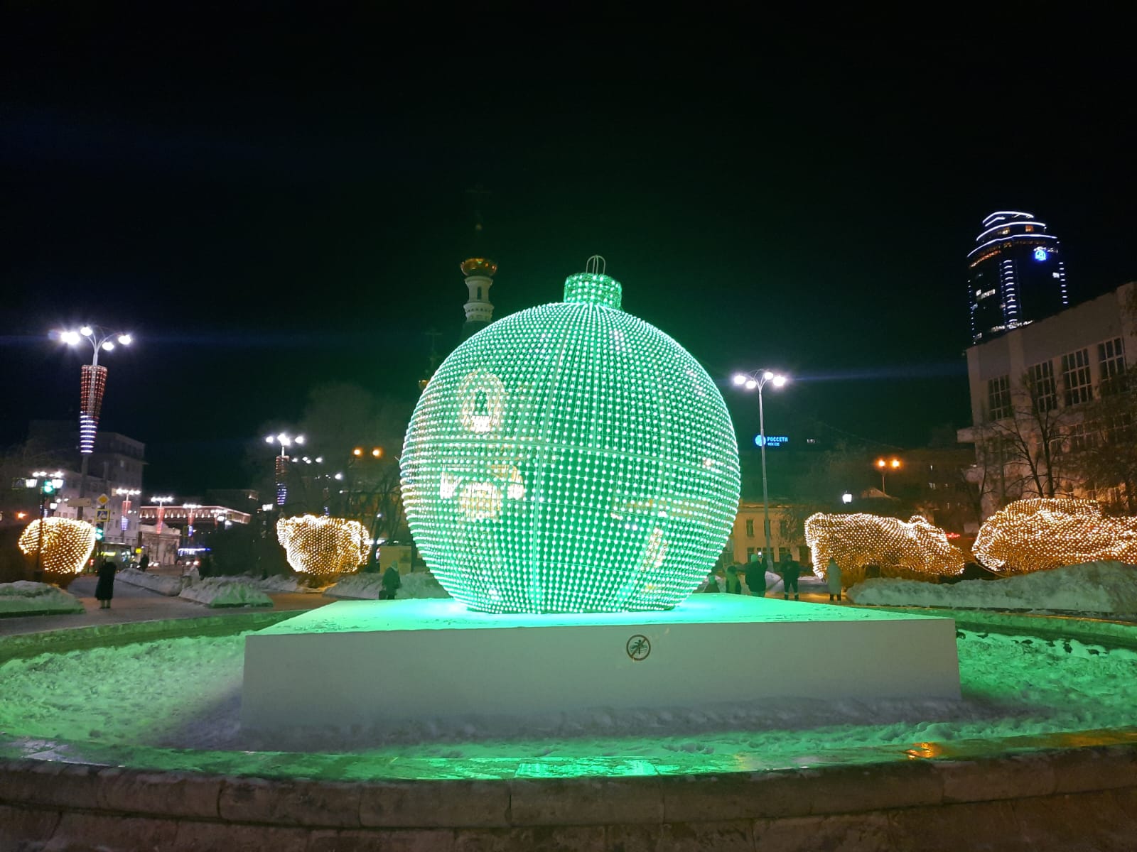 новогодний екатеринбург фото