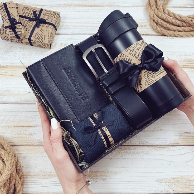 ㅤㅤㅤㅤㅤㅤㅤ

ㅤ  ❅ 𝑴𝒆𝒓𝒓𝒚 𝑪𝒉𝒓𝒊𝒔𝒕𝒎𝒂𝒔, 𝒕𝒖𝒓𝒕𝒍𝒆 𝒎𝒂𝒏 ❅
               <a href="/4gentMackenzie/">‎‍‍‍‍‍‎ ‏‏‎‎ ‏‏‎‎ ‏‏‎‏‏‎‎ ‏‏‎‎ 𝒅𝒊𝒓𝒆𝒄𝒕𝒐𝒓 𝒎𝒂𝒄𝒌</a> 

Espero que hayas pasado una alegre navidad lejos del trabajo porque lo mereces.

Feliz navidad, Mack.