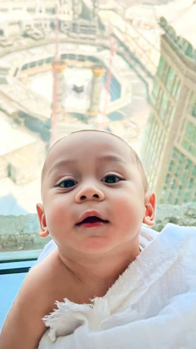 Sofyasary's tweet photo. Fii amanillah yaa anak sholeh Leslar Al Fatih, jangan lupa nanti kasih anty banyak vitamin disana yaa nakk🤍 #HappyFatihDay https://t.co/b47K9hD8Ic