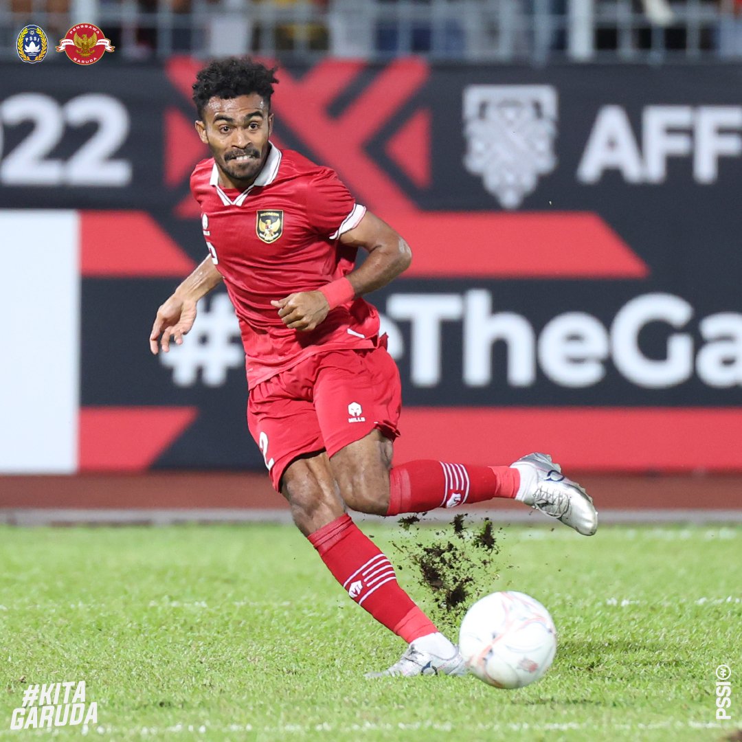 PSSI's tweet image. Selamat kepada Yakob Sayuri yang terpilih sebagai Man of the Match pada pertandingan kontra Brunei Darussalam usai sukses mencetak 1 gol dan 2 assist. ✊🏼🇮🇩

#KitaGaruda #MeraihImpian #TimnasDay