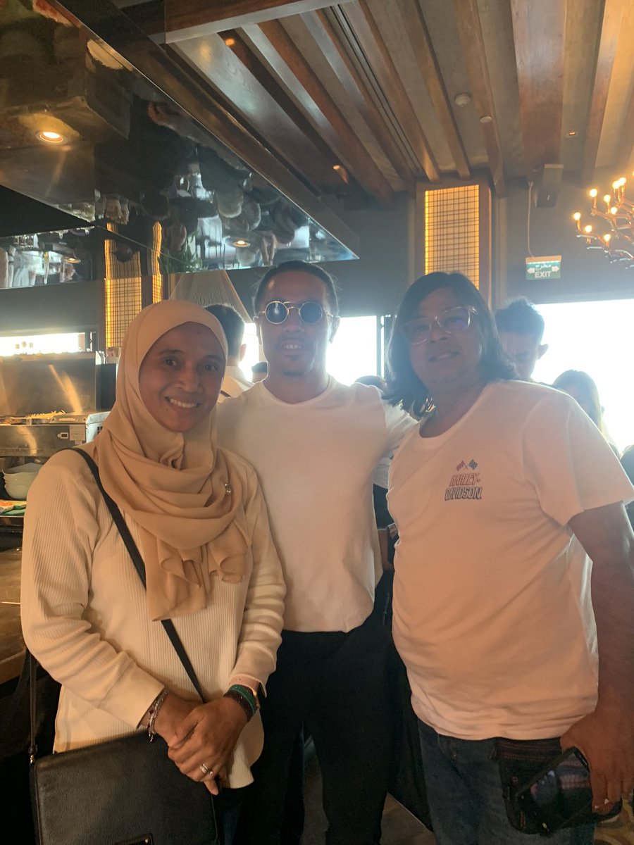 murnimya's tweet photo. We had lunch at #saltbae #qatar #doha #worldcupqatar2022 🤩 https://t.co/SRR3DBjrJW