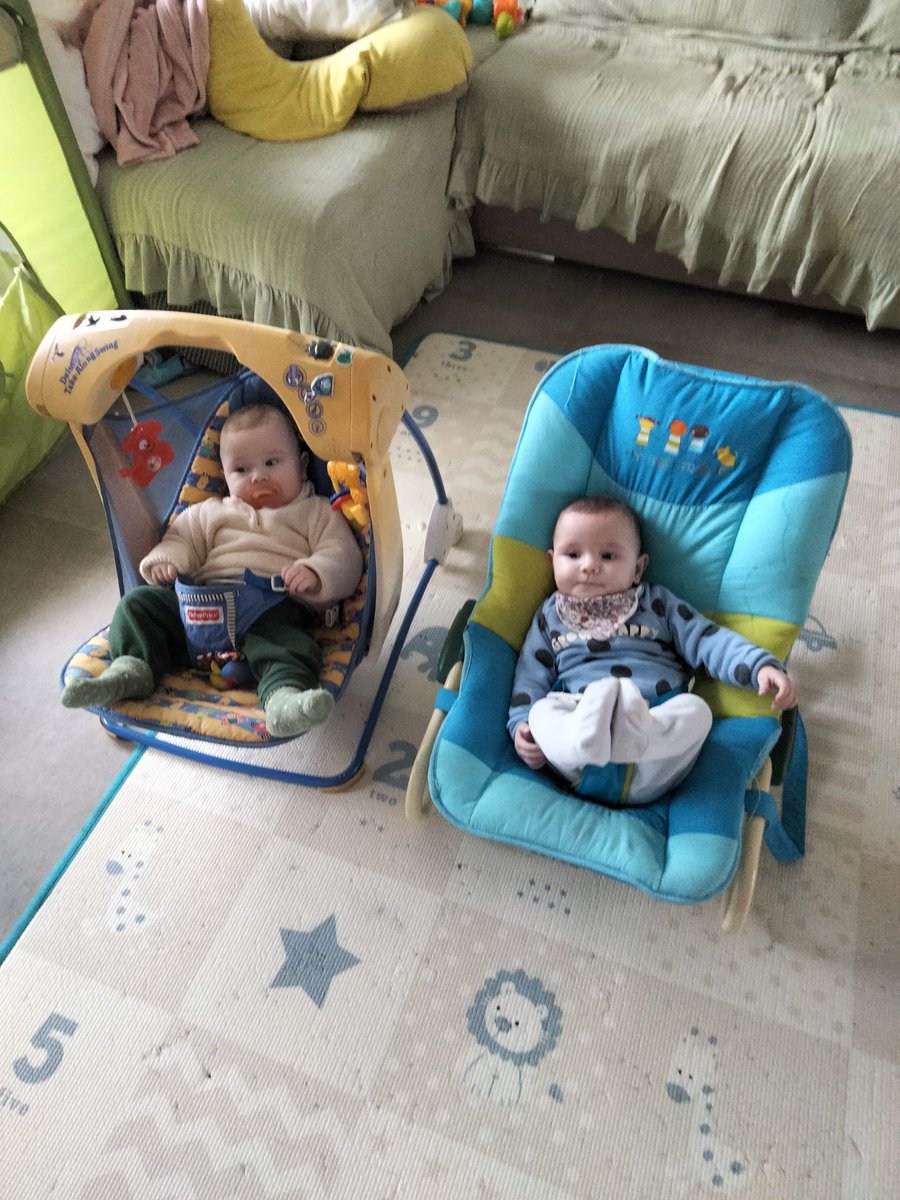 gabriel_pereezz's tweet photo. @uxiaaavidal_ @nndres_ 😻 https://t.co/2y6zKkpldO