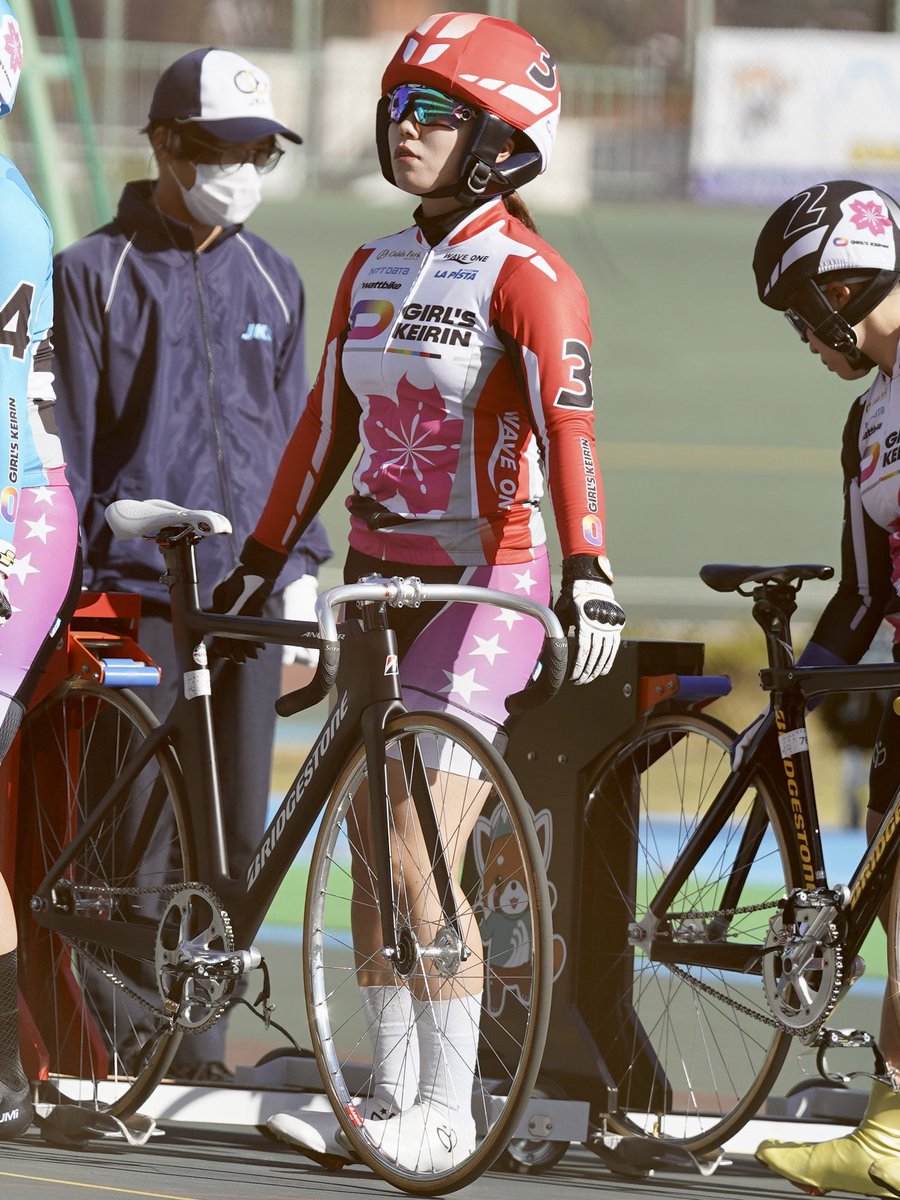 濱野咲 tweet media