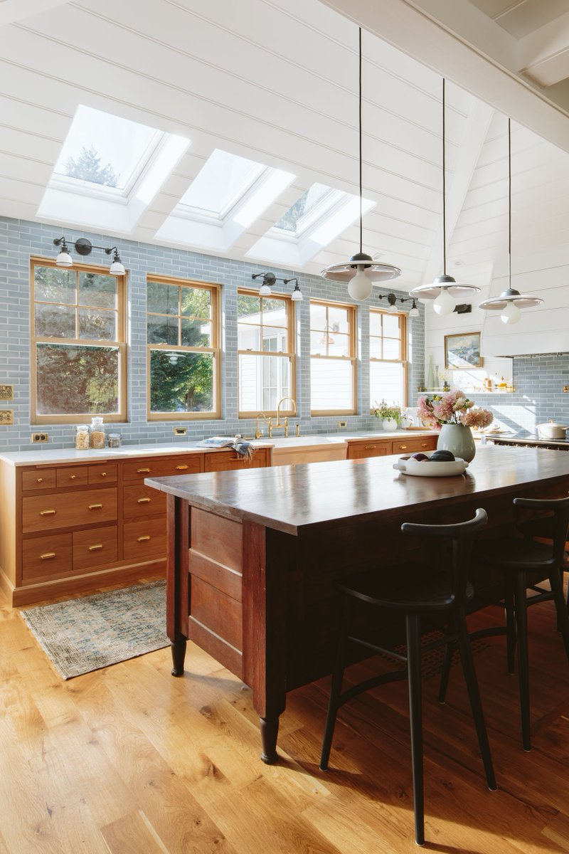 We've had a solid amount of room reveals this year, including some from our very own farmhouse (hello, pretty kitchen!!) So today we're taking a stroll down memory lane to see the best reveals of 2022. Check it out here: bit.ly/3FYFGJA