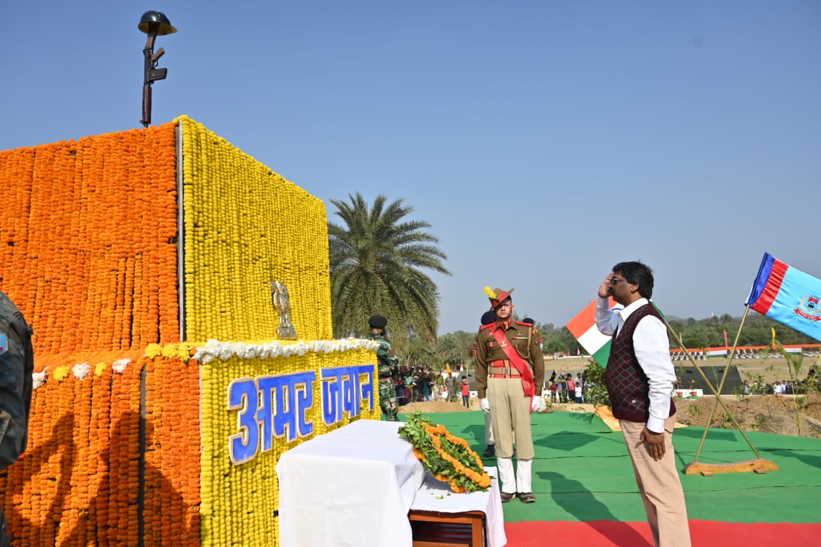 हेमंत सोरेन CTC मुसाबनी में IRB 1-5 के पासिंग आउट परेड में हुए शामिल, कहा- प्रशिक्षण हर चुनौतियों से निपटने में करेगा मदद - Hemant Soren participated in the passing out parade of IRB 1-5 at CTC Musabani, said- training will help in handling every challenges