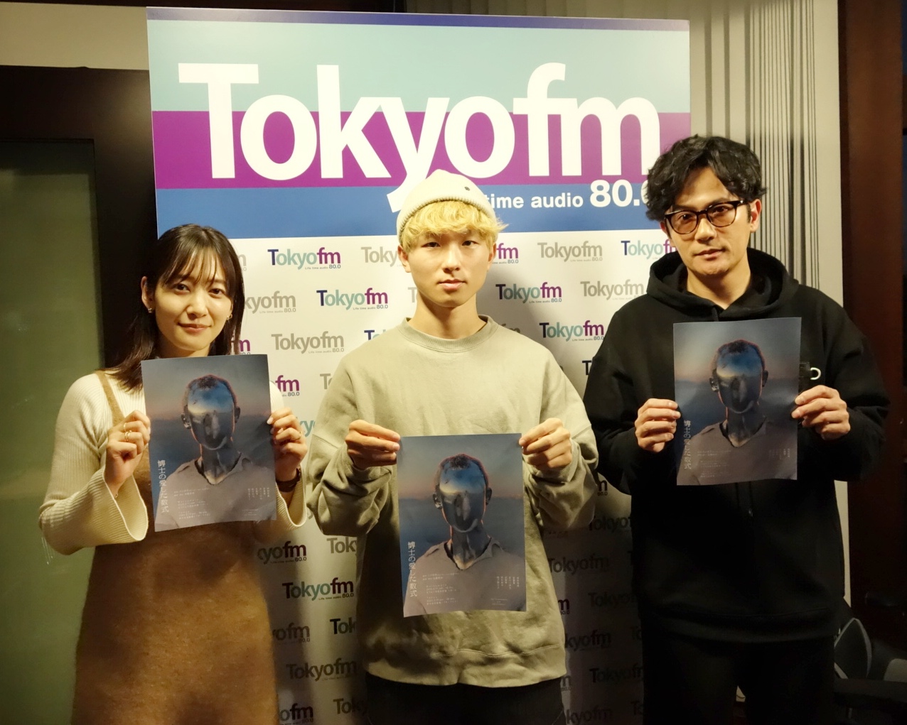 Fk5Fqz0agAEZx0g?format=jpg&name=orig