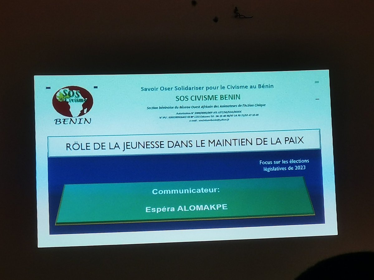'' Rôle des jeunes dans le maintien de la paix au Bénin", nous en discutons actuellement au siège de <a href="/SOSCIVISMEBENIN/">SOS CIVISME BENIN</a> avec <a href="/espera_alomakpe/">ALOMAKPE Espéra</a>, chargé de projet.
Une initiative de <a href="/SOSCIVISMEBENIN/">SOS CIVISME BENIN</a> 
#wasexo