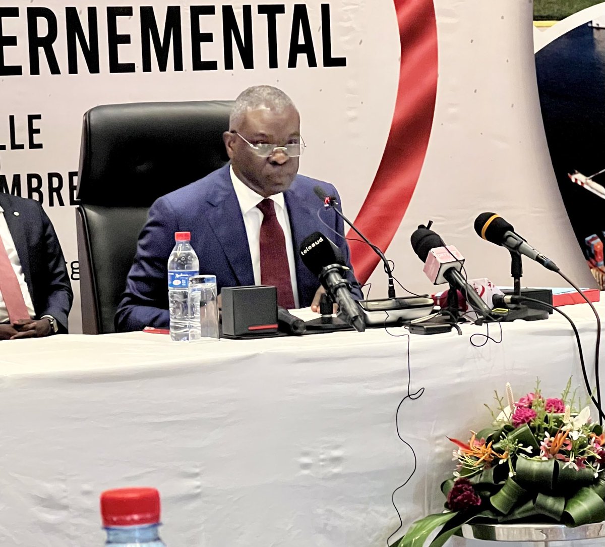 SÉMINAIRE GOUVERNEMENTAL : cérémonie d'ouverture sous le patronage du Premier Ministre, Chef du Gouvernement, M. ⁦<a href="/MakossoAnatole/">Anatole Collinet Makosso</a>⁩.  #ComCG