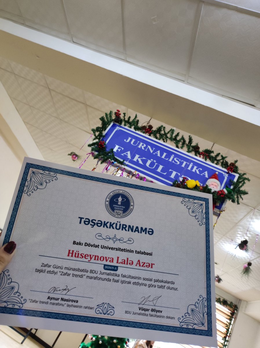 #zəfərinamdanbaşlayır
#zəfərfədakarlıqlaqazanılır
#zəfərqorumaqlayaşadılır
Hər şey VƏTƏN üçün!!!❤️🇦🇿