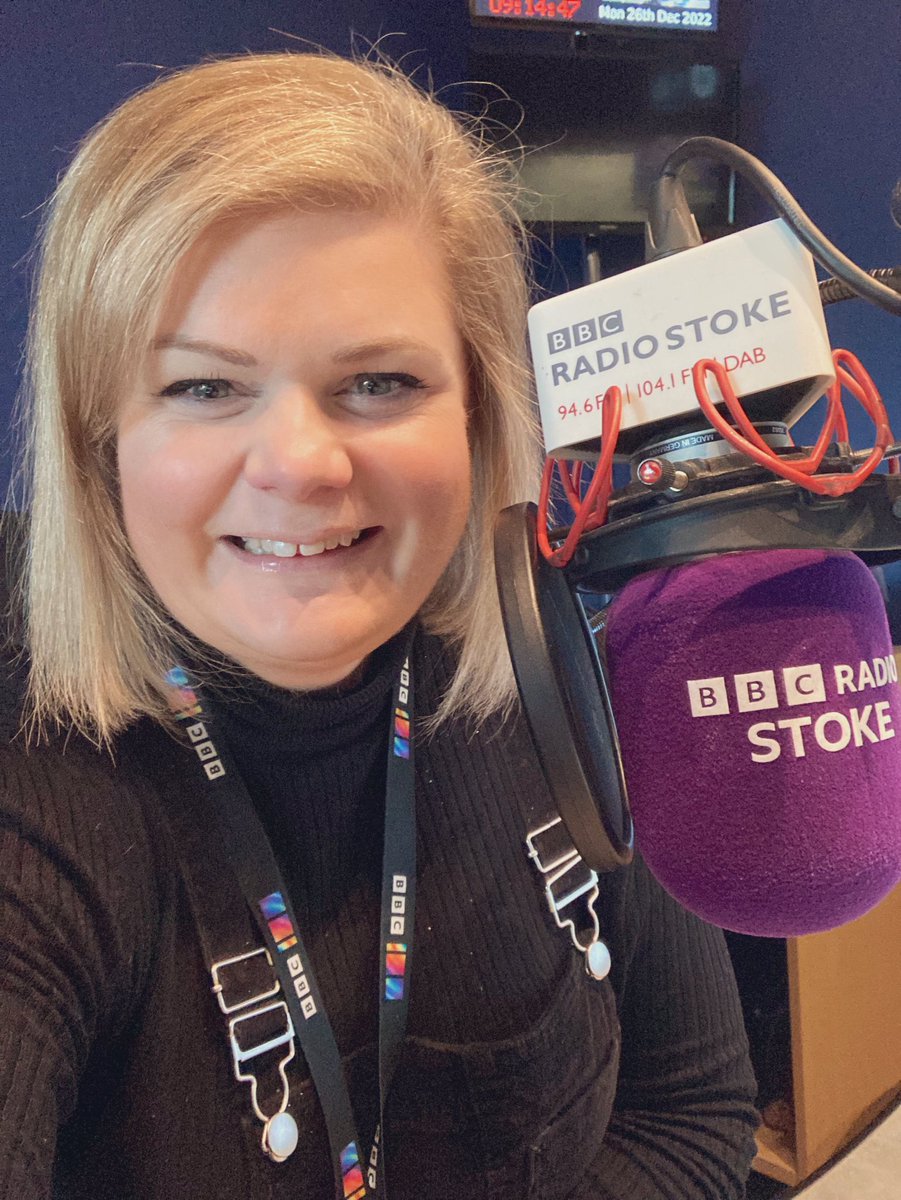 It’s buffet day! #boxingday on <a href="/BBCRadioStoke/">BBC Stoke & Staffordshire</a> 10am-2pm 

Find out who my Crimbo Limbo guest is today &amp; hear from <a href="/tomvaughano/">Tom Vaughan</a> who has news about his Christmas song! #stoke #Staffordshire #Cheshire