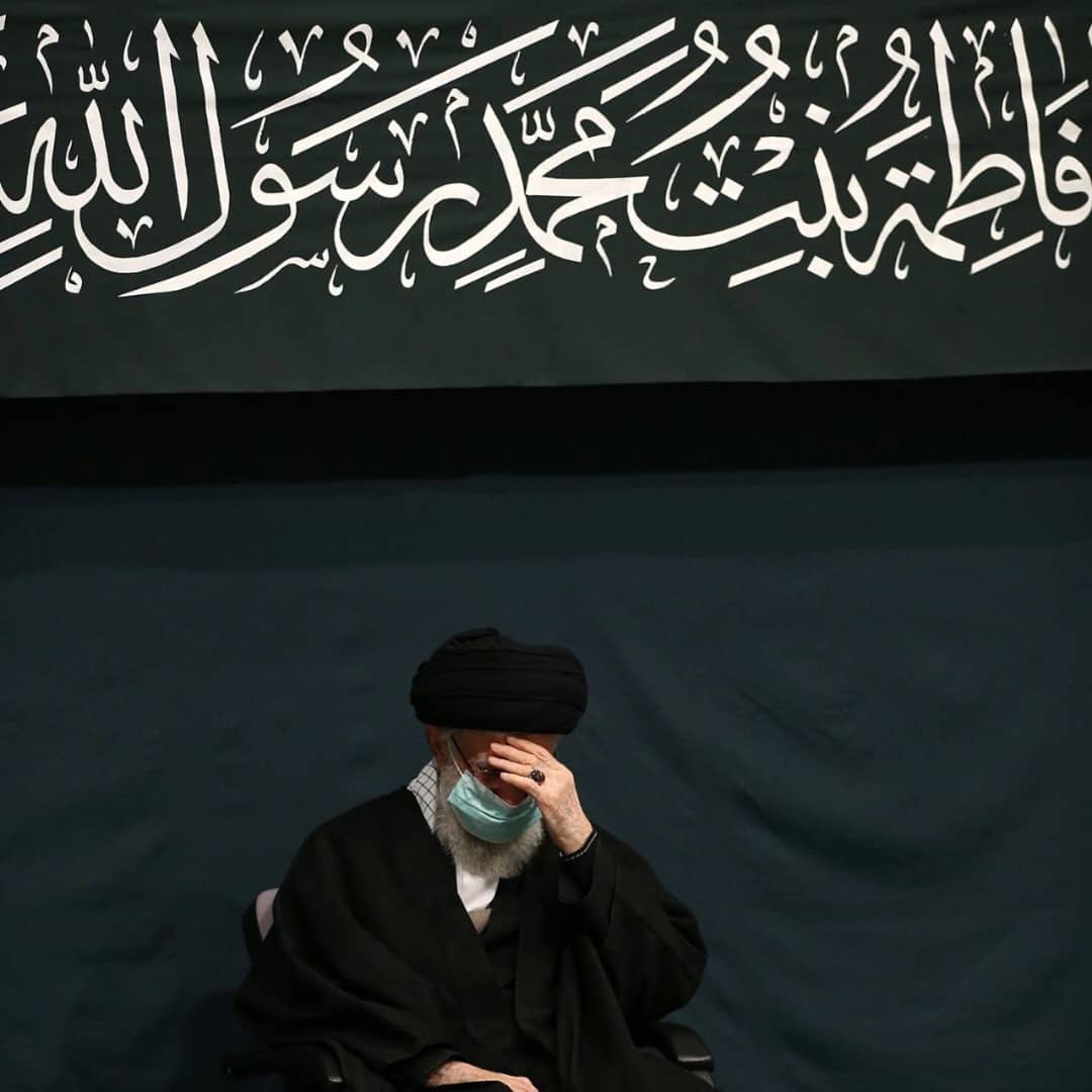 أين رحلتَ وتركت الوليّ وحيدًا...
#الليالي_الفاطمية
#سليماني_الروح