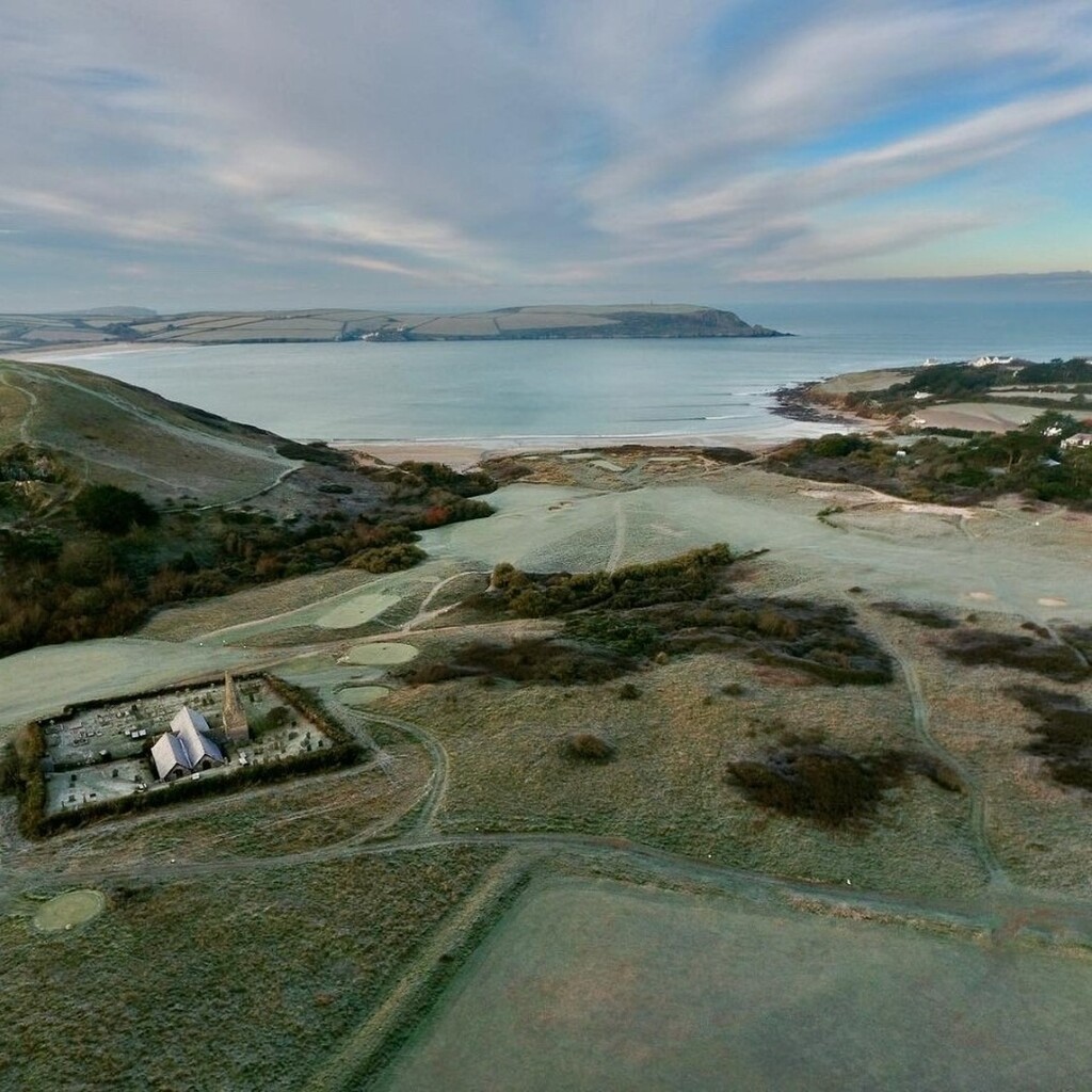 stenodocgolf's tweet photo. Frost over St Enodoc Church, the 11th green and 12th tee in front of Daymer Bay.
#stenodocgolfcourse #stenodoc #stenodocgolfclub
#golfincornwall #SWgolf #golf #golfing #worldtop100golf #top100golfcourses
#linksgolf #golf #golfing #worldtop100golf
#cornwa… https://t.co/EJePsaadNa https://t.co/KCoFrB6vU5