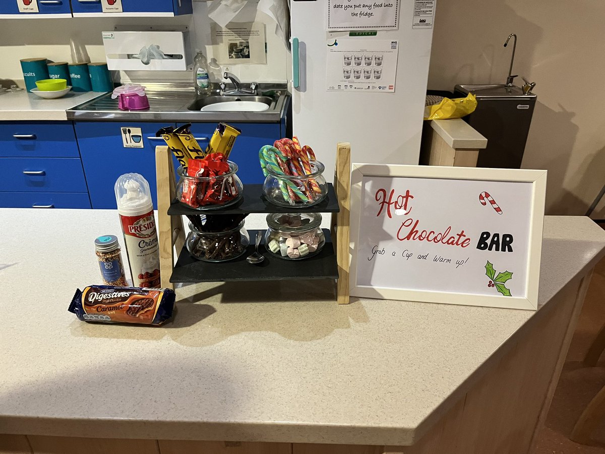 motherandbabyLU's tweet photo. Our hot chocolate bar we have had set up over the last few weeks to help warm up everyone in this cold winter weather. #livimbu https://t.co/8ec9z6yV9o