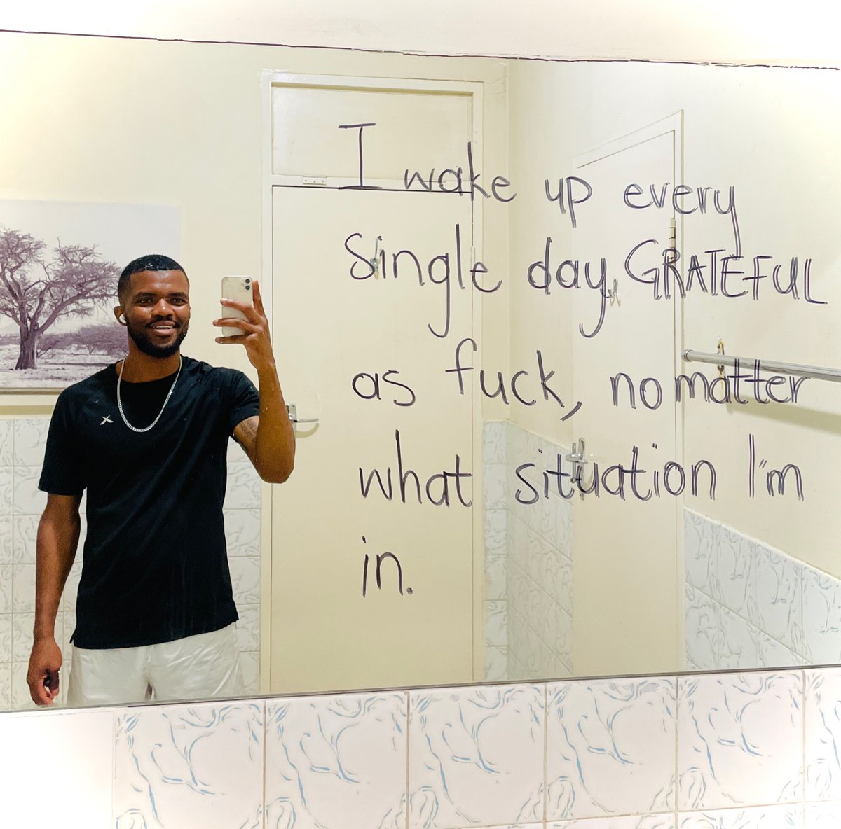 guy_maluleke's tweet photo. I wake up every single day grateful as fuck no matter what situation I'm in.
#mirrorquote #DurbanTourism https://t.co/iGn6nQxrub