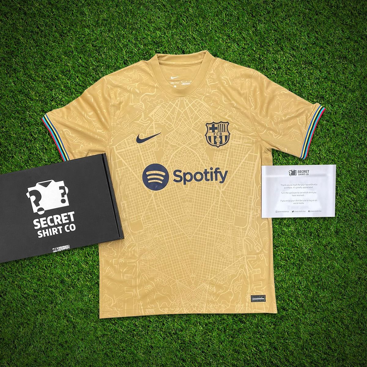 If Bukayo Saka scores ANYTIME tonight we’ll giveaway a SecretShirt.co box 📦

To enter 👇

🔄 Retweet this tweet
🤝 Follow us

Good luck!