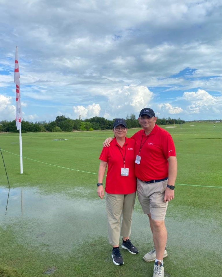 safer_uk's tweet photo. Michael and Kaz were away recently volunteering at the Hero World Challenge in the Bahamas which was hosted by Tiger Woods. If you’re a golfer, you’ll appreciate how exciting this was for us being part of the volunteer team.

1/2 https://t.co/uZLfgU8jAe