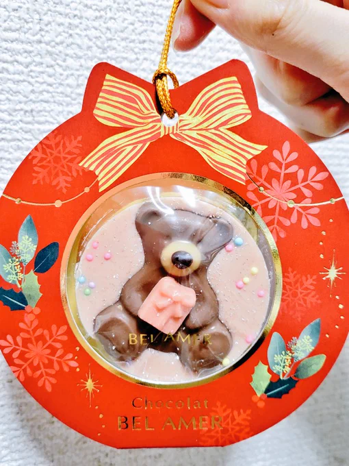 普段はバラ売りしてないけどクリスマス仕様なら特別にバラ売りしてたので買ったくまさん、クリスマス終わったから美味しくいただきます( ⸝⸝⸝ᵕ ̫ ᵕ⸝⸝⸝ ) 