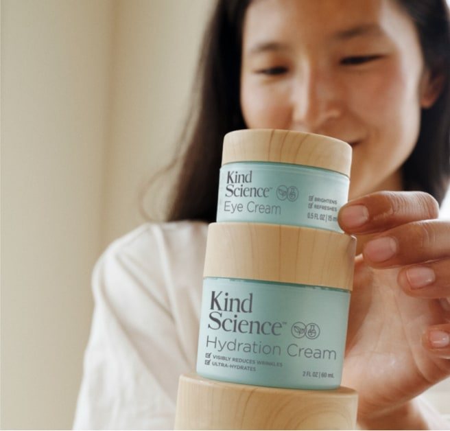 KingScience_'s tweet photo. I used the products for about 12 weeks &amp; saw improvement in the
look of my fine lines https://t.co/BHM9gBolih