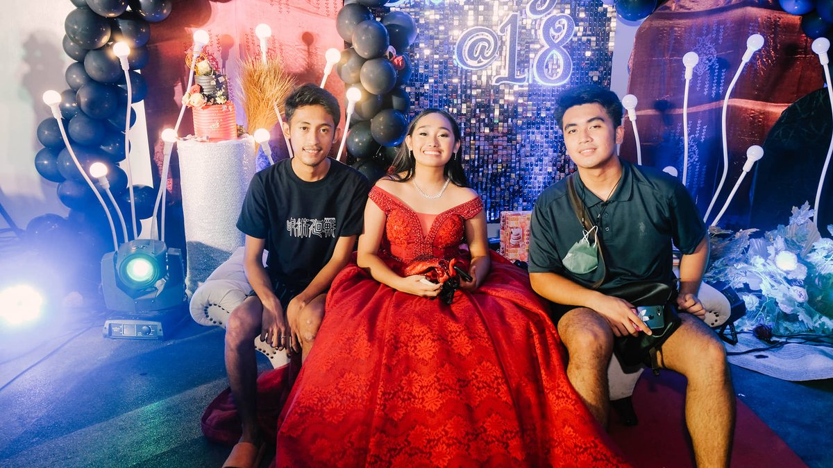 roironpogi's tweet photo. https://t.co/Fv0OJBOEKx