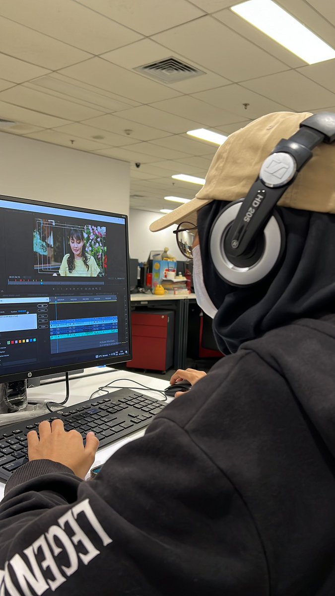 ngantuk kalau cuma nemenin gini doangan 😢