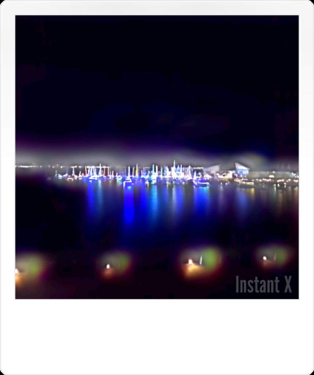 pekkotan7's tweet image. 今度コレで花火撮ってみよっと
光跡を簡単に撮影！2枚の写真を合成もできるオシャレなカメラアプリ「Instant X」goo.gl/ENK3yO #InstantX #花火文字 #花火カメラ