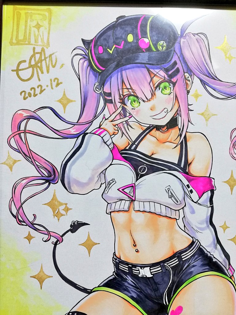 冬コミで頒布するコピック原画です
蛍はB4サイズ(同人誌2冊分)でセットに入るミニ色紙の原画🌻
トワ様のは普通の色紙でこちらもおまけ本の表紙の原画です😈
モノクロの色紙も制作予定ですが飾れるスペースがあまりないのでもしかしたらこの2枚だけになるかも…
#C101告知 #C101 #コピックイラスト 