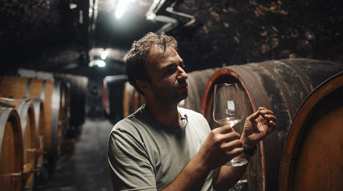 GermanyMagazine's tweet image. Still dreaming of a white Christmas? We can recommend three Weissburgunders for that!
discovergermany.com/white-wines-fo… @The_WineBarn