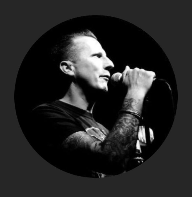 Christmas Covers Southsea tweet media