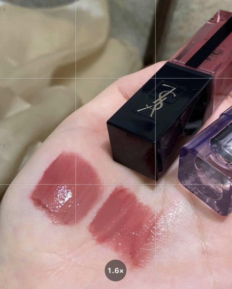 คนทำสีลิปนี่เคยทำงานที่ YSL มาก่อนมั้ยยย เหมือนมากกกก ปกติ 617 ที่ในไทย Stock-outตลอด ตอนนี้มี Uhue มาเป็นน้องแฝด ละคือราคาน่ารักด้วยยยย โฮรรร
