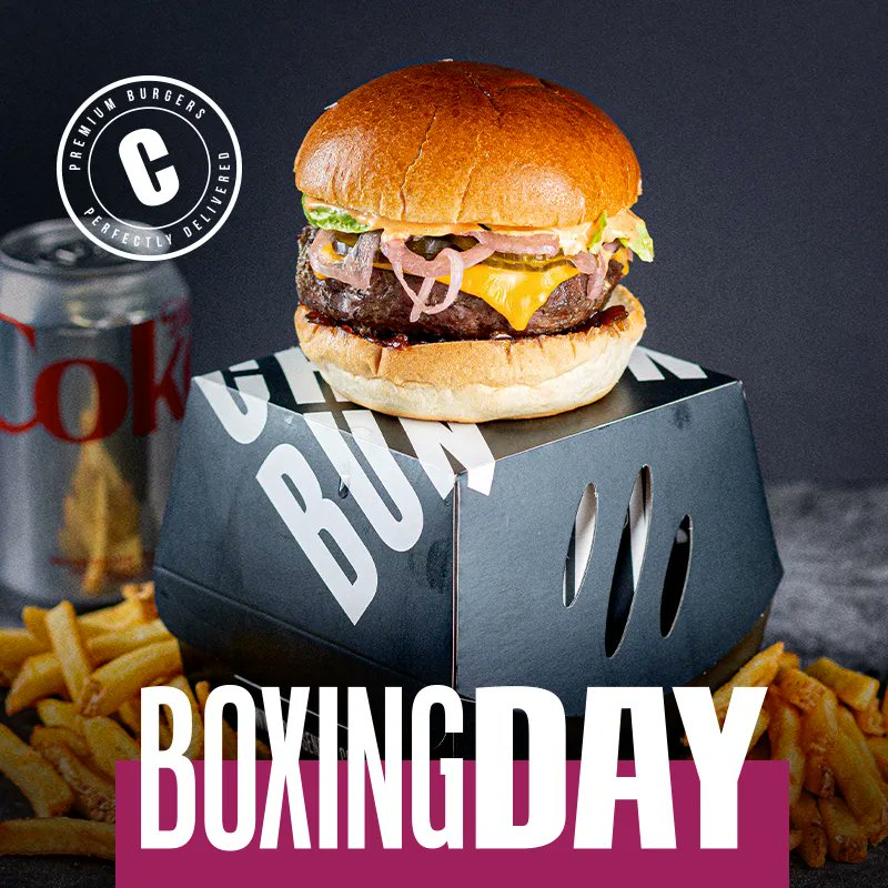 ChosenBun's tweet photo. We are boxing up Chosen Burgers for you to open today!

#oxford #cambridge #london #fulham #BoxingDay https://t.co/iMBP1pC2OY