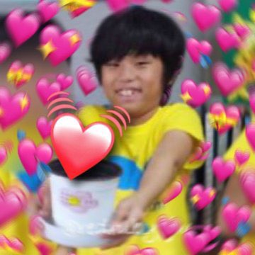 hlowwww ada kalian ngga disini??? sebelum penghujung taunn makasiee banyak yaa udah jadi bagian dari cerita akuu, let's find happiness together dan sama sama hype treasure disini!! walaupun akun aku sepii bgtt tapi kalian maw temenan sama aku☹️❤️ makasii lovee💕💕