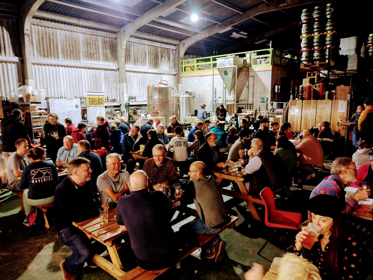9SquirrelsBrew's tweet photo. #12DaysOfPositivity (7)
Highlights of 2022 #3
Some great brewery tap events this year, even when we've been absolutely swamped. Particularly loved having @osakalocal making delicious okonomiyaki onsite, and @MarkNJohnson bringing Wilbur to meet us for the first time π https://t.co/uL7l635PpT