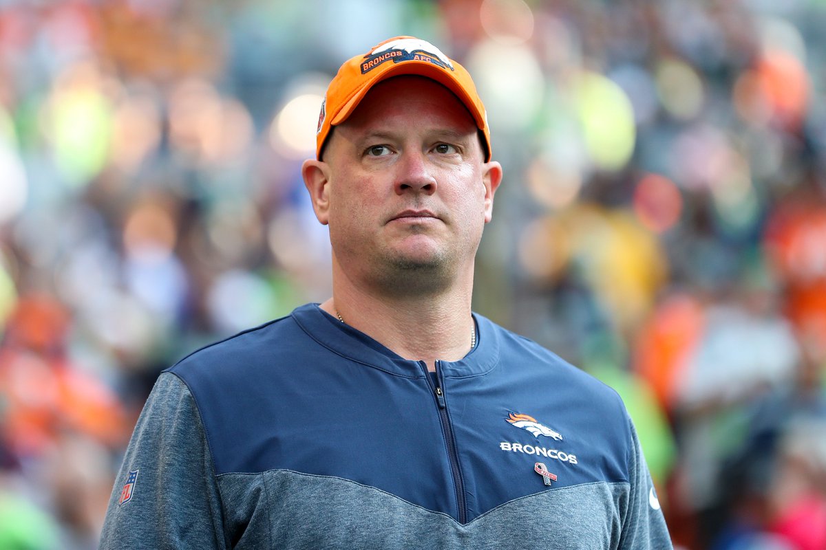 The Broncos have fired HC Nathaniel Hackett, per <a href="/TomPelissero/">Tom Pelissero</a>