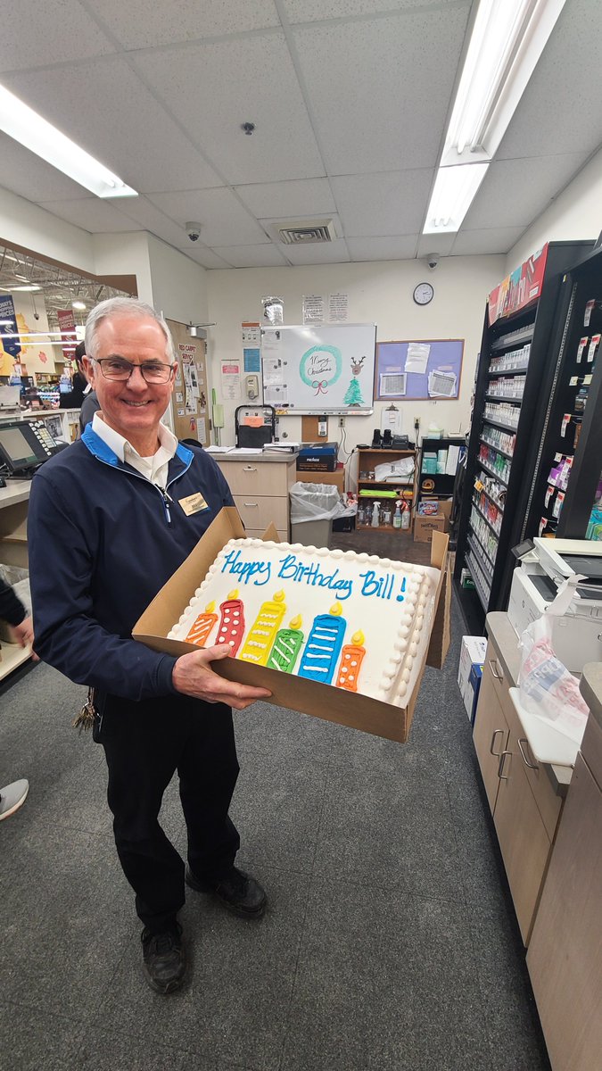 ShawneePC249's tweet photo. Happy Birthday Bill! Thank you for all that you do for Shawnee Price Chopper! https://t.co/3zNQnqY4g9