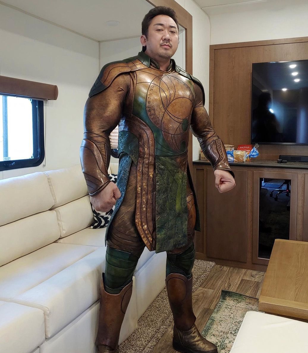 UPDATESETERNALS's tweet photo. Don Lee’s agency and management team has just put out a new statement showcasing the actors upcoming projects in the next few years with ‘#ETERNALS 2’ listed on the list of projects! 

(Source: https://t.co/r3HsEFVbPz) https://t.co/fdFbyFziJ9