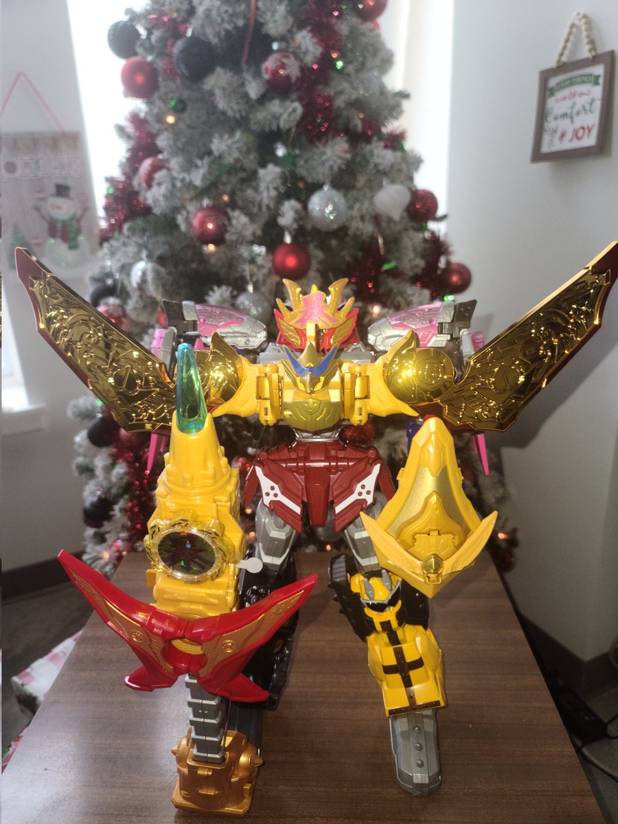 DevoGotti92's tweet photo. Don Don Donbrothers!!👺🍑🐒👹🦩🐕🏯⛩️ps. I did not know how big these were..they remind of how Powe Ranger megazord toys used to be😁 #avatarosentai #Donbrothers #Robotaro https://t.co/bcmUYvsFOH