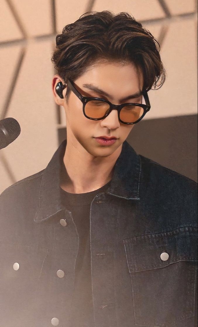 moodybear17's tweet photo. Happy Birthday love @bbrightvc  wishing you all the health, happiness and success 🤍 https://t.co/P99cWQcN7h