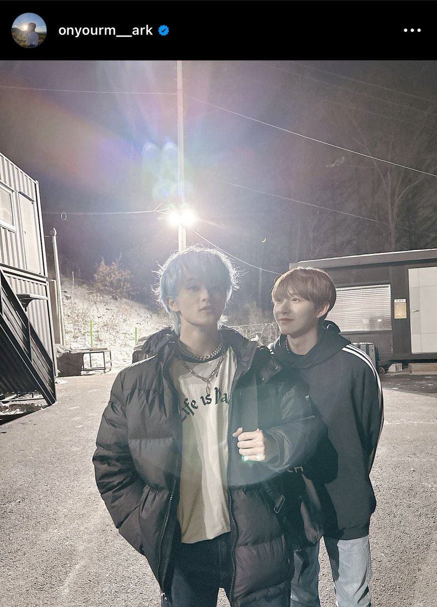 jenrenbot's tweet photo. renjun u are so loved… https://t.co/ZN1iIjfk11
