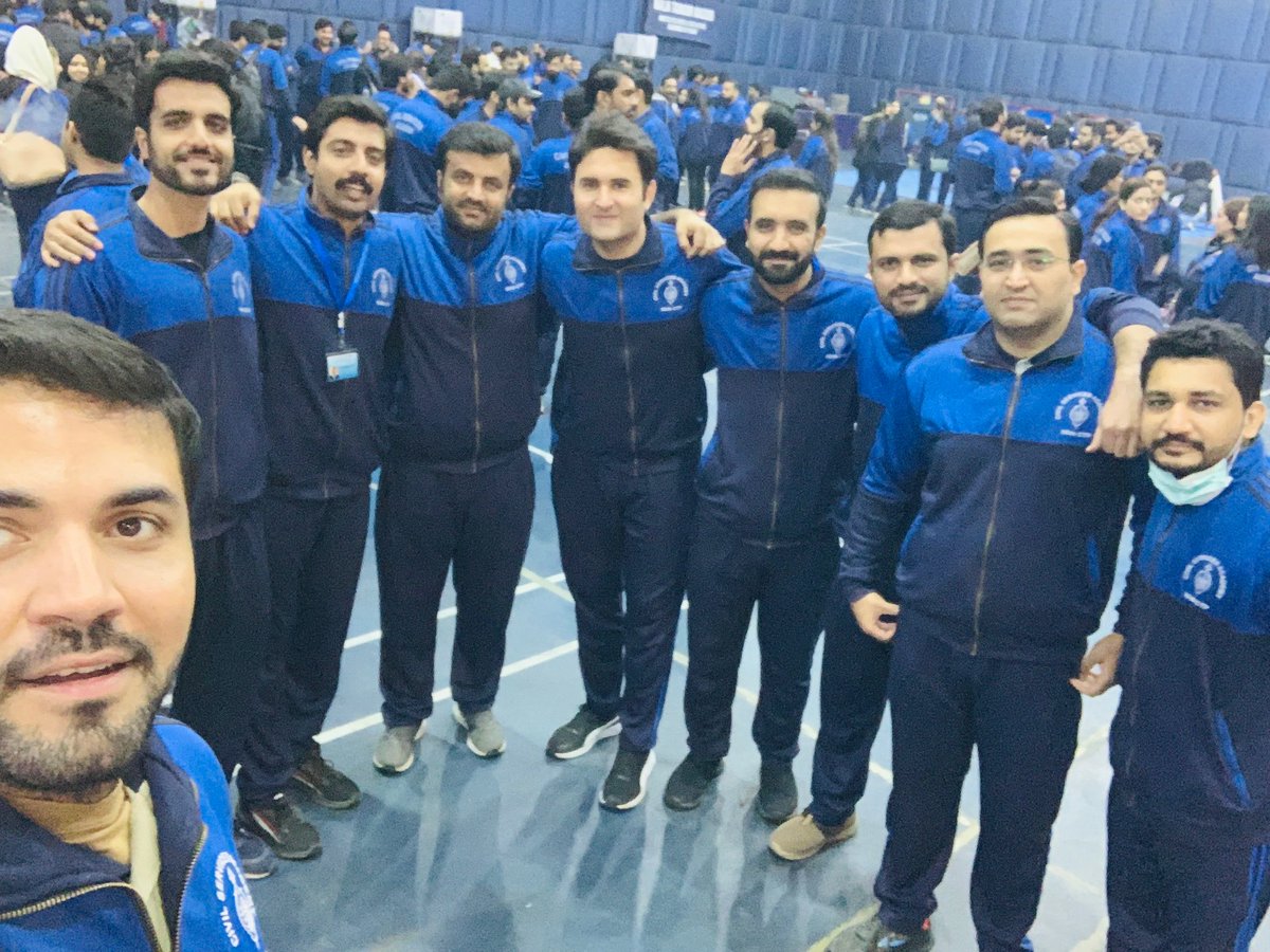 BilourGIKI's tweet photo. Sports week, and a day spent well with fellows at Punjab Sports Complex !
#CSAmemories https://t.co/h8JjwsxSyz