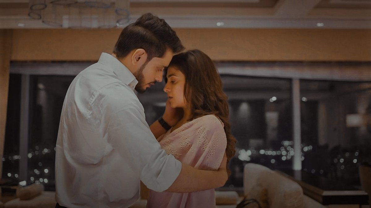 tiaraa007's tweet photo. “ek rishta jiski neev hi izzat thi,
aaj nafrat se bhar gya”
#ViTha
#AdnanKhan
#AditiDevSharma
#KathaAnkahee https://t.co/jgtP2XH7jx