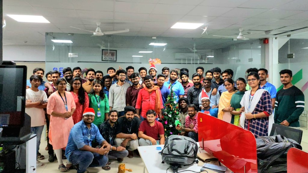 KatomaranIndia's tweet photo. There is no better way to end the year. A fun-filled Christmas celebration with our squad, we exchanged gifts with our Secret Santa to make it even more special 🤶🎄
With a grateful heart , we are ready to welcome yet another year filled with joy
#latepost #katomaran #dotworld https://t.co/PiVuP6YMBP