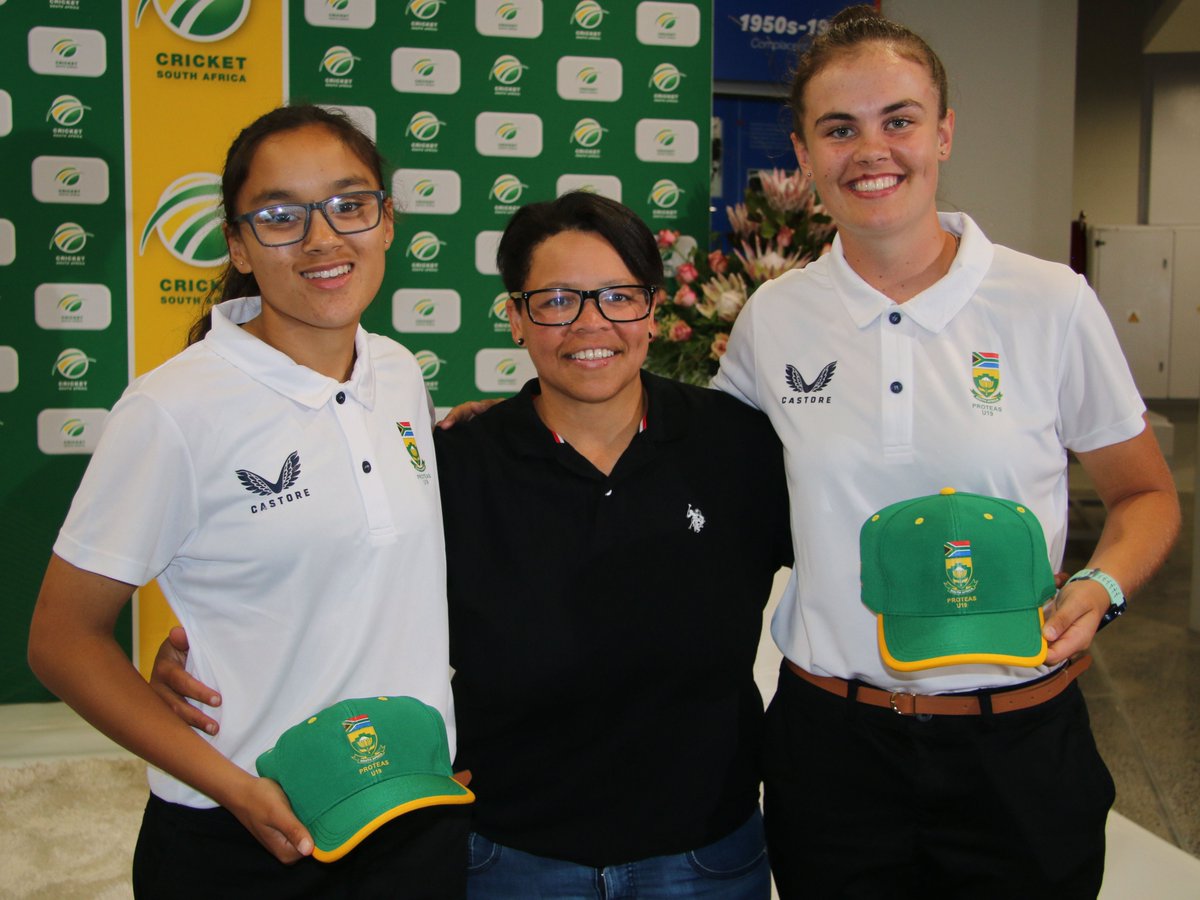 <a href="/WPWomensCricket/">WPWomenscricket</a> Kayla Reyneke and Jemma Botha head off today for the #SAu19Women series vs India u19. Wishing them all the best as they prepare for the <a href="/T20WorldCup/">T20 World Cup</a>