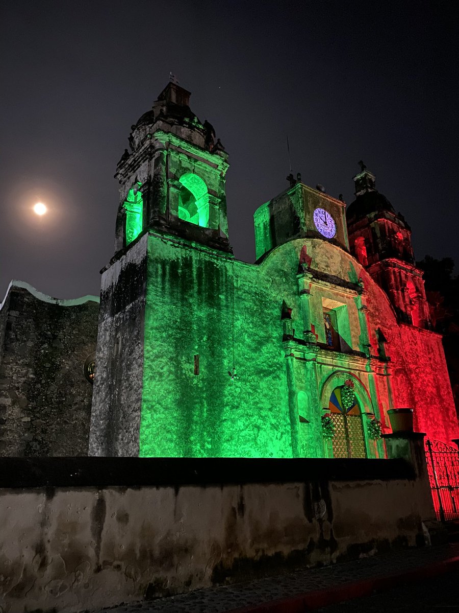 YODEBUENAS's tweet photo. #2022Gracias  por las noches mágicas en Tepoztlán. https://t.co/UzUFSgdn7Z