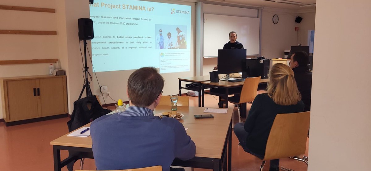 PoliciaLocalValència tweet media