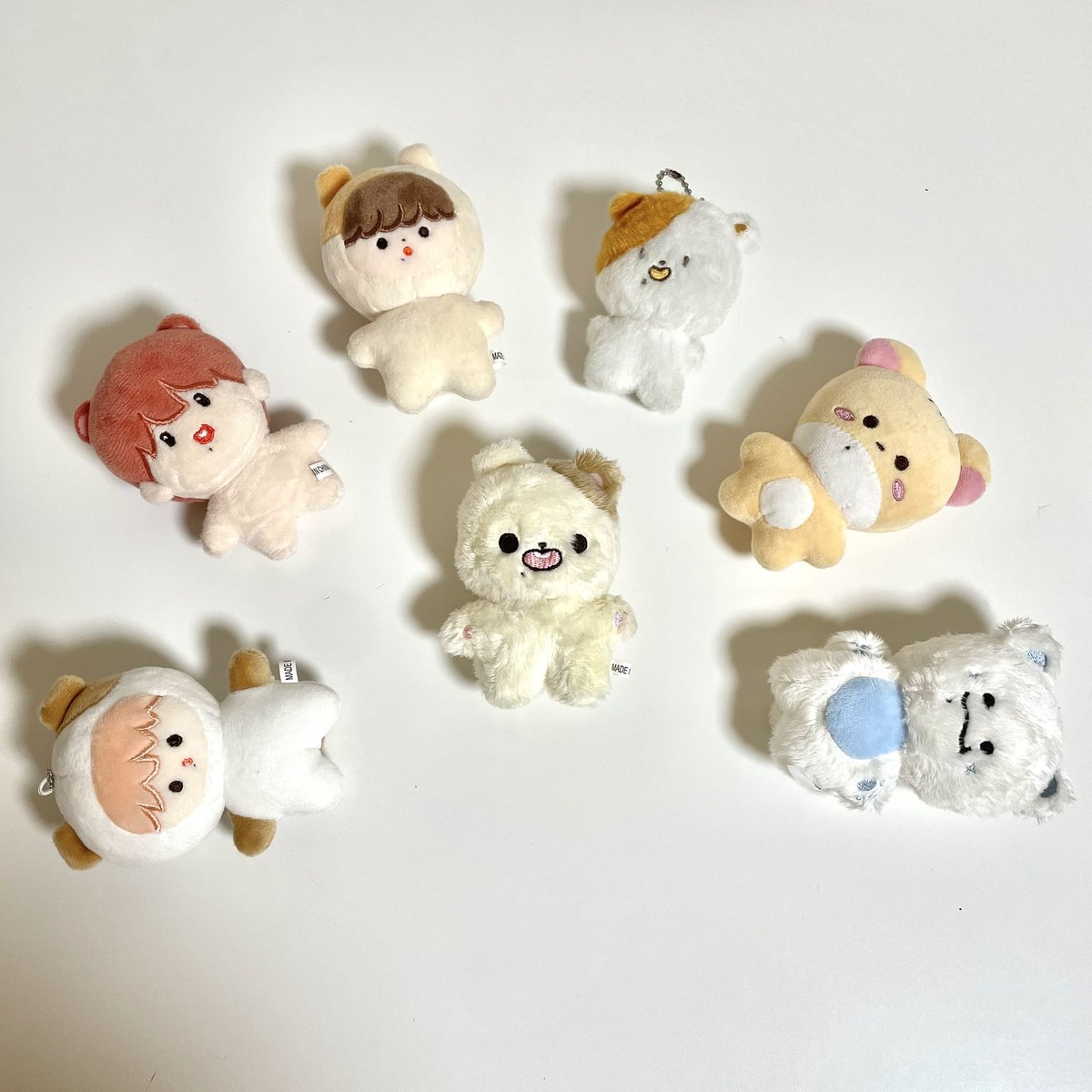 eppojs's tweet image. #말랑콩쮜_사진한방찍었쥐
돌아온 집단 지성 💭
콩쮜 패션쇼 시켜줬어요 💗