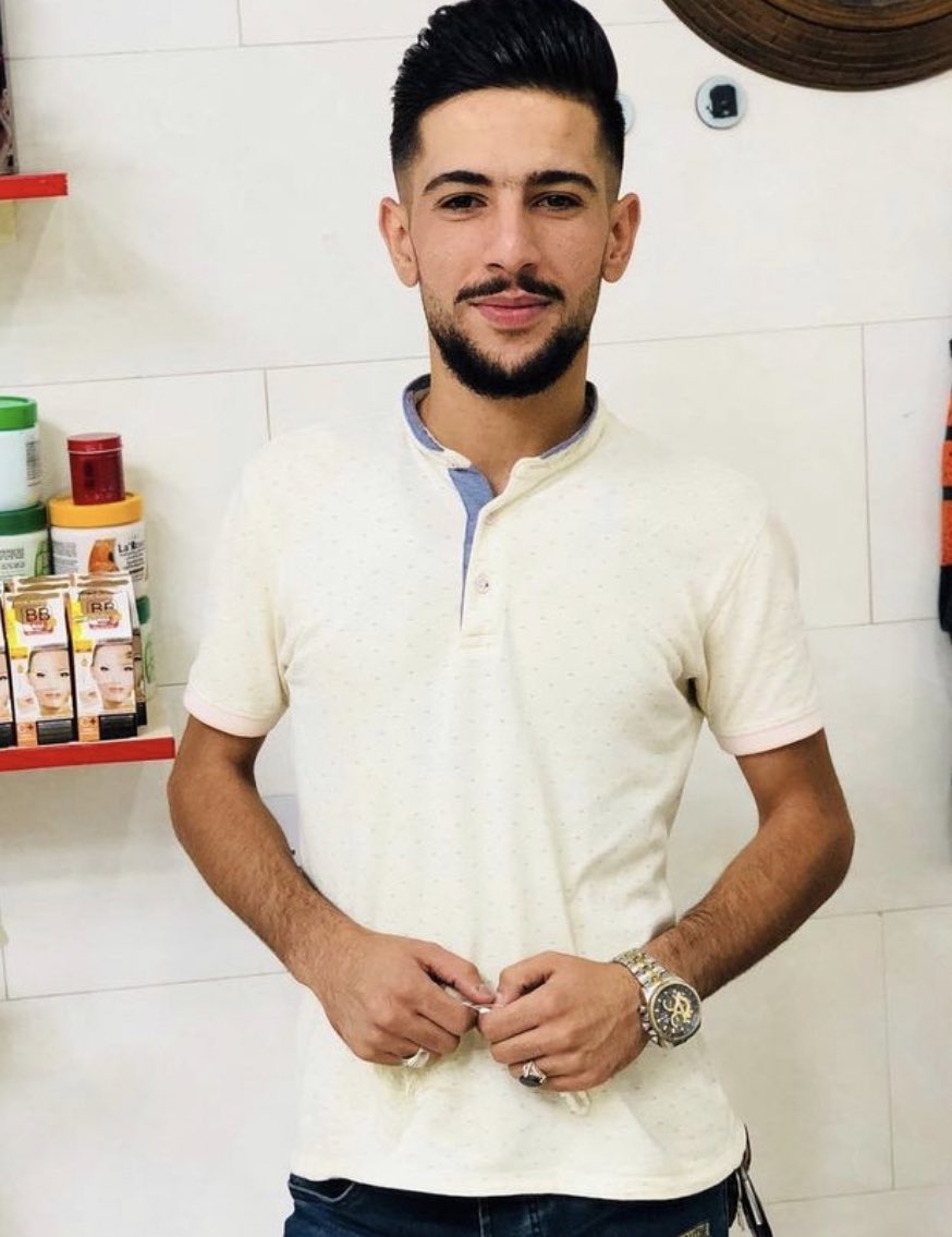 masterali_OF's tweet photo. at work vs. on my onlyfans 

 https://t.co/EIqp44BvMl

#straight #gay #bi #onlyfans #cock #guys #guy #public #sex #arab #dick #balls #cum #precum #penis #horny #public #feet #gayfeet #socks #gaysocks #master #top #hairy #ass #asshole #feet #turkish #sweaty https://t.co/oyUcy95cxo