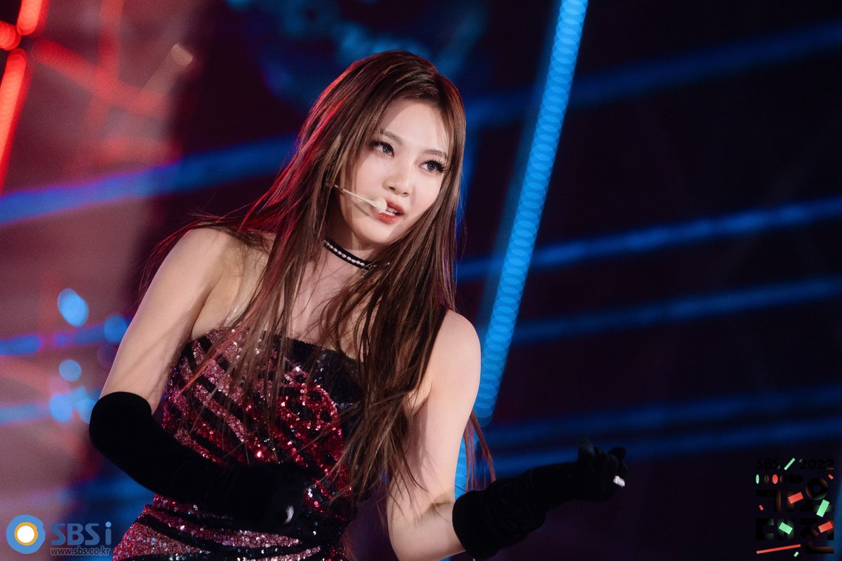 yizhuo1st's tweet photo. NINGNING at the 2022 SBS Gayo Daejeon (4)

#NINGNING #닝닝 #宁宁 #aespa https://t.co/CdPDNb5S1f