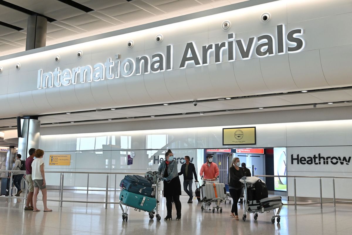 travelobiz's tweet photo. Travellers to the UK Warned to Expect Delays and Disruptions at Airports
#Airport #Aviation #AviationNews #BorderForce #BorderForceStrike #GatwickAirport #HeathrowAirport #London #Strike #TravelAdvisory #UK #UnitedKingdom
https://t.co/E6U8MrdQ9P https://t.co/v0TOeybZsL