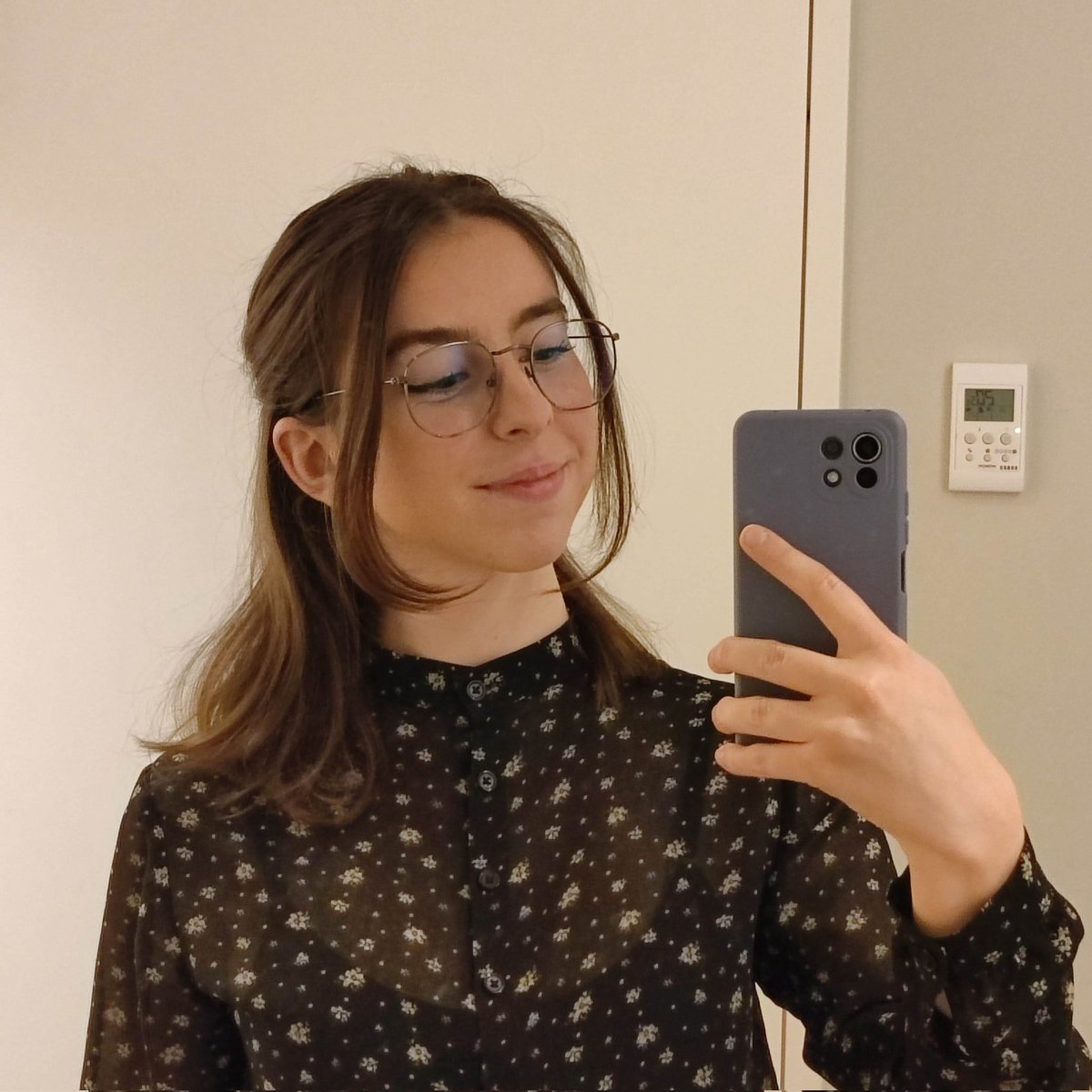 Elise_pld's tweet photo. Bye les cheveux ✂️ https://t.co/ChO8yoH2hm